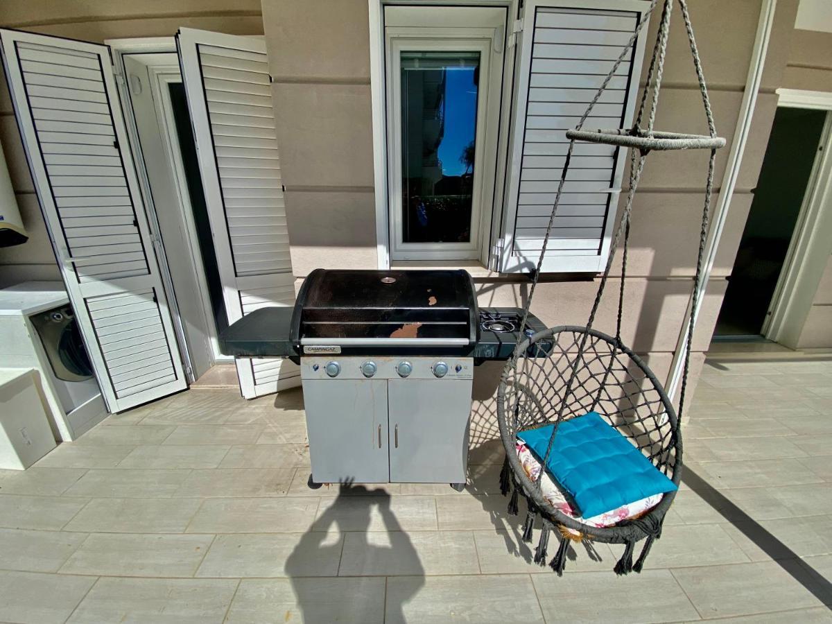 Appartamento Al Mare Con Giardino, Spiaggia E Piscina Alba Adriatica Esterno foto